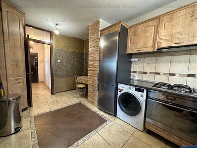 Apartament 3 camere circular - zona Astra