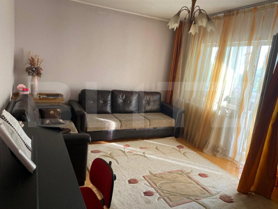 Apartament cu 3 camere