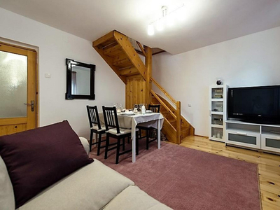 Apartament cu patru camere Busteni