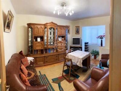 Apartament 3 camere zona George Enescu-Capat 1, etaj 1, bloc caramida,