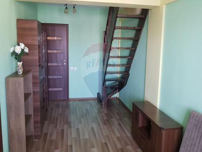 Apartament cu 3 camere de vanzare in zona Mihai Bravu