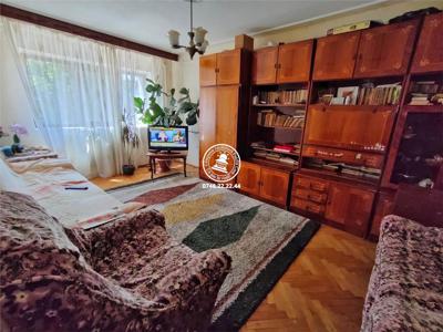 Apartament 4 camere de vanzare Tomesti