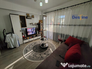 Apartament 2 camere decomandat parter înalt, loc de parcare