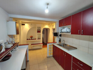 Apartament 3 camere sector 5