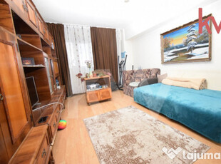 Apartament 4 camere 87.7 mp, Calea Bucuresti, priveliste pan