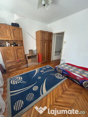 Vânzare apartament 3 camere Șos. Giurgiului