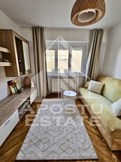 Apartament 3 camere, decomandat, etaj intermediar, Spitalul Judetean