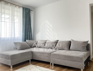 Apartament 3 camere, zona Medicina