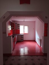 Apartament cu 3 camere, parter, Spitalul Judetean