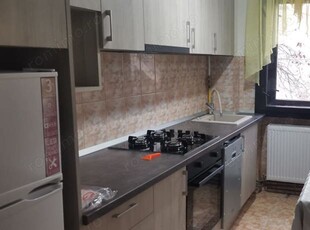 Apartament de inchiriat,etaj 2,zona Aleea Armatei