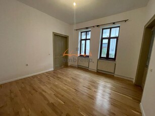 Apartament de vanzare str. Horea 170mp