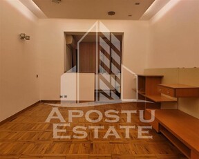 Apartament decomandat cu 3 camere, centrala proprie, parter, Lipovei