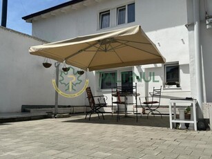 Apartament la Casa 3 camere Piata Cluj, Gata de Mutare!