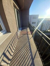 Apartament cu 3 camere, 2 bai si 2 balcoane, garaj.