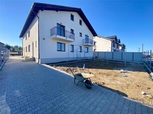 Casa de vanzare in Sibiu - Tip quadruplex cu vedere panoramica, cu pod si teren propriu, zona Bazinul de Apa de vanzare