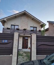 Casa in Ovidiu 4 camere