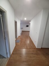 Casa zona Filesti pret 600 euro