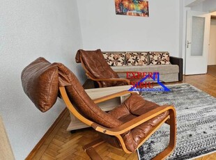 INCHIRIEZ apartament 2 camere decomandat,recent renovat,zona Strand