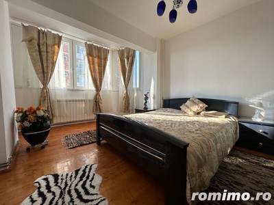 Apartament cu 2 camere semidecomandat zona Podgoria