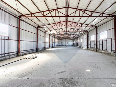 Spațiu industrial de 660 m² + teren 2500 m² de închiriat