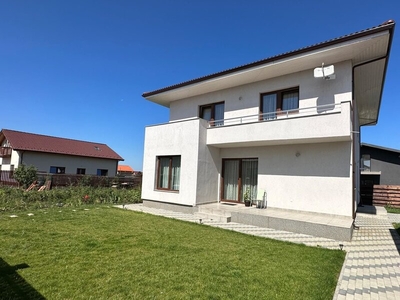 Casa Brasov Vindem casa individuala 5 camere zona rezidentia