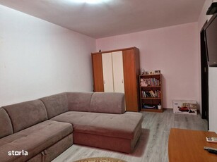 Apartament modern cu 2 camere | Balcon generos | Parcare privată – Cit