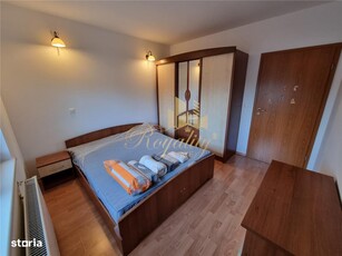 Apartament cu 3 camere, decomandat, situat in zona Girocului