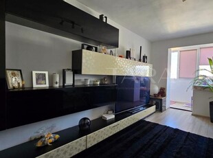 Apartament 2 camere decomandat, situat in zona Mehedinti - Manastur.