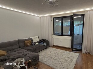 Apartament de vanzare 2 camere lux, 52 mp cu 6,4 mp balcon, zona Semi