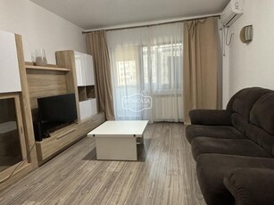 Apartament 3 camere bloc nou cu 2 bai, 2 balcoane,loc de parcare, mobilat si utilat