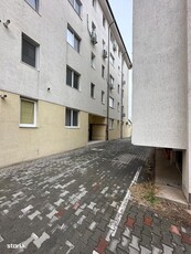 Garsoniera la cheie de vanzare etajul 1 , zona 6 Vanatori,Arad