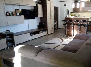 Apartament 3 camere,2 balcoane,parcare inclusa,zona Tineretului