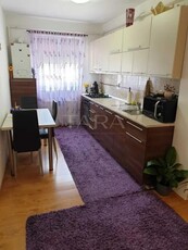 Apartament cu 2 camere de vanzare in Floresti