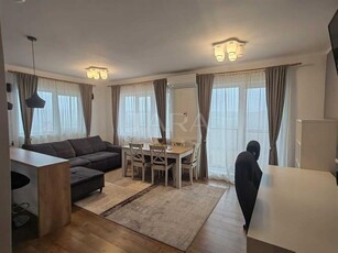 Apartament cu 3 camere in zona Vivo, panorama superba.