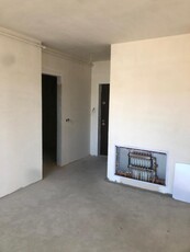 Apartament cu 3 camere,semifinisat,59 mp,parcare subterana,zona Eroilor