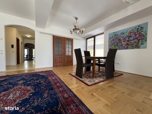 DIRECT PROPRIETAR - vânzare apartament spațios de 3 camere