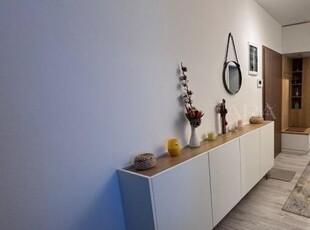 Apartament modern cu 3 camere, in zona Buna Ziua