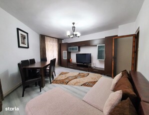 Apartament cu 3 camere, etaj 2, Cetate