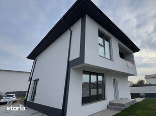 Apartament cu 3 camere decomandate zona Calea Dumbravii Sibiu