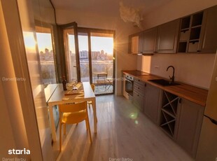 Apartament 3 camere la cheie, 63 mp, parcare, zona Vivo