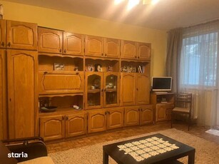 Apartament 3 camere Metrou Aparatorii Patriei