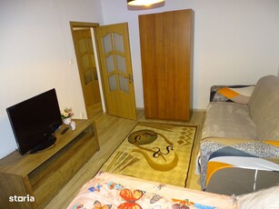 Vind apartament 2 camere 13 Septembrie