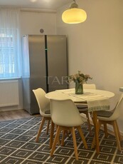 Vand apartament 3 camere decomandate Baciu