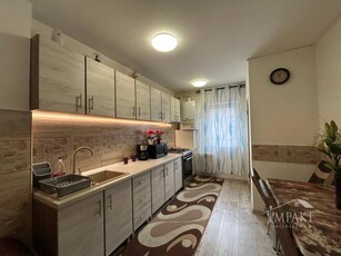 Vanzare apartament cu 3 camere, etaj intermediar zona ExpoTransilvania!