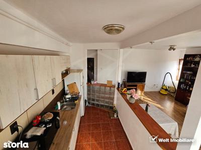 Apartament 2 camere Floresti