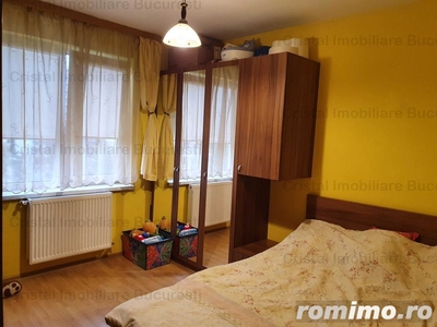 Apartament 3 camere, cu Centrala, Piata Sudului.