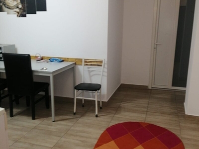 Inchiriere apartament 2 camere Unirii, Decebal, adiacent