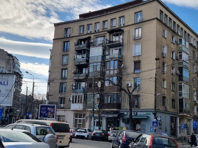 Inchiriere apartament 3 camere Piata Mihail Kogalniceanu Inchiriez ap 3 cam in Piata M