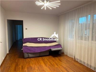 Apartament 3 camere/Titan/Termoficare/Loc de parcare de la primarie