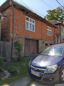 Casa de vănzare la Rafnic la 20km de Reşița